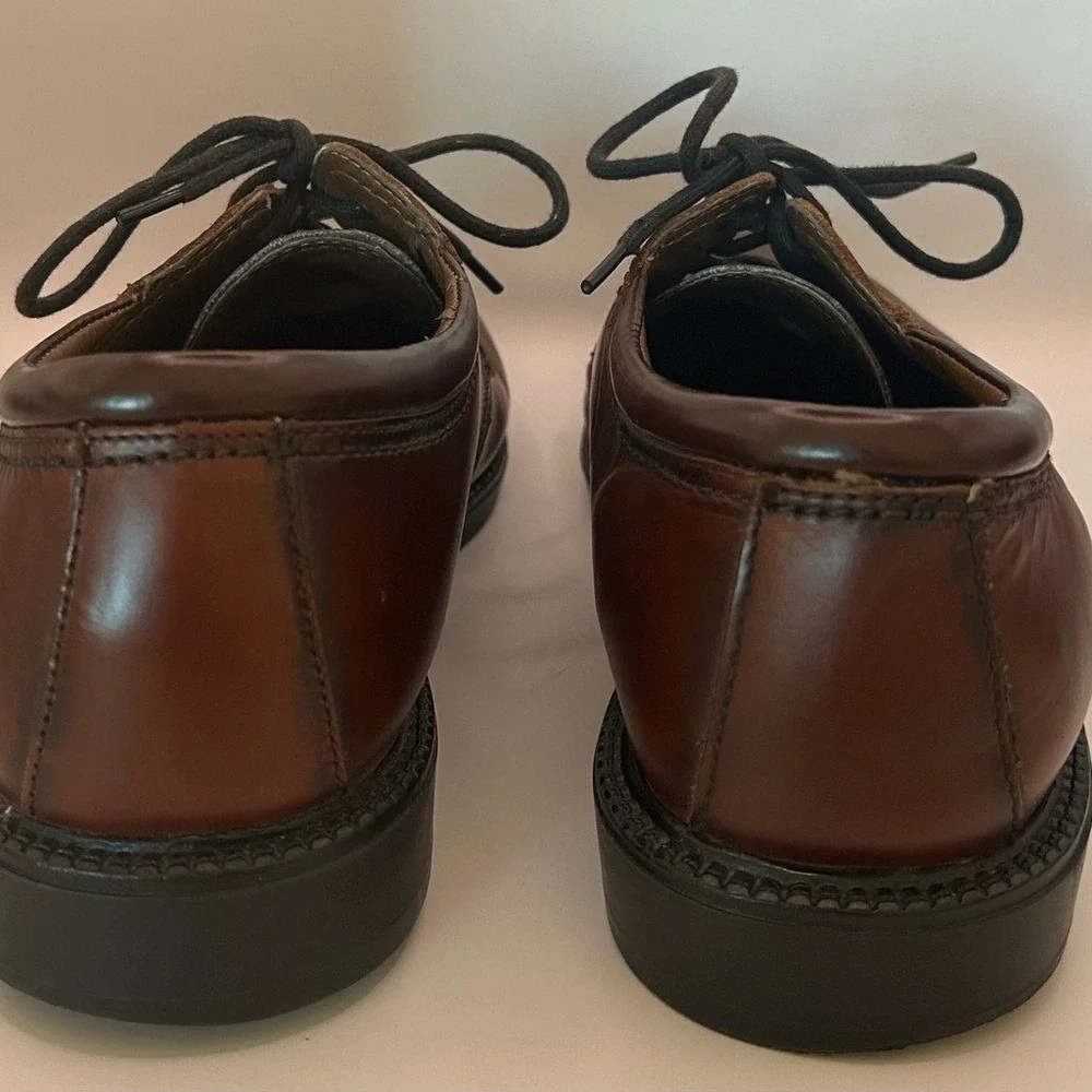 Bass-Chase Men's Brown Leather Shoes - Timeless Style - 10W